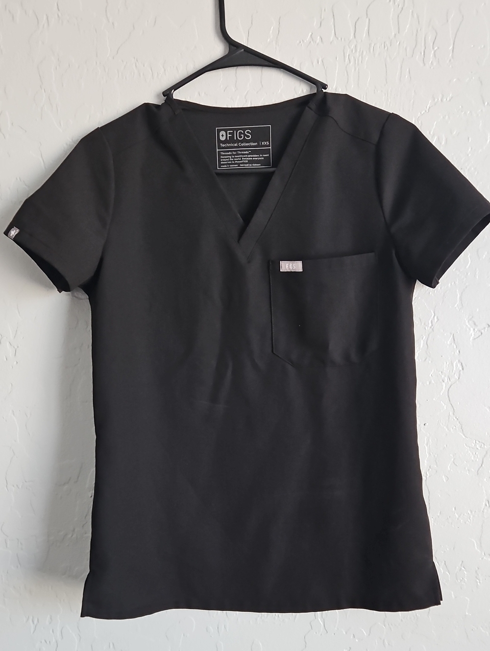 Figs Black V-Neck Scrub Top XXS
